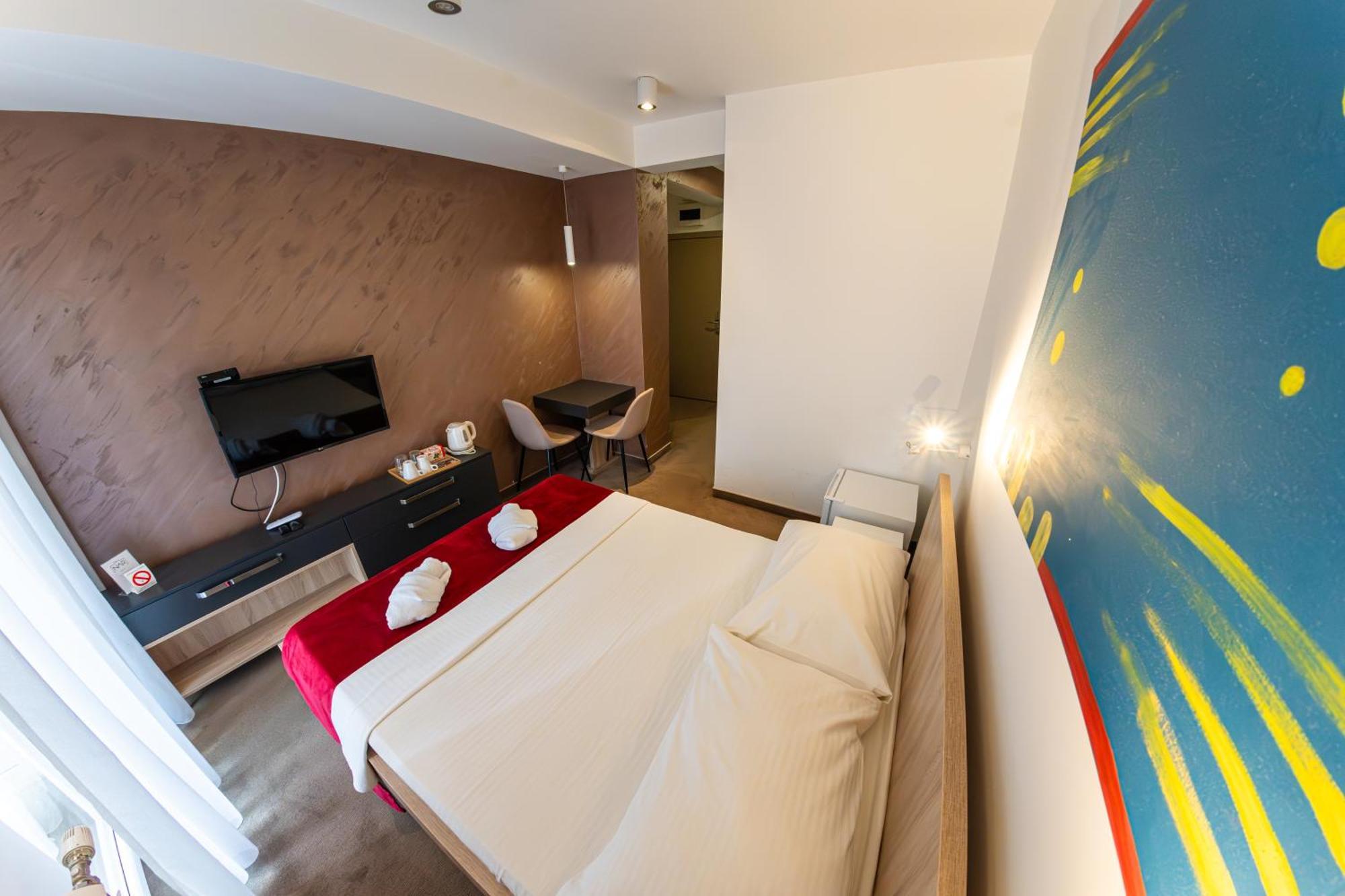 Nar Royalton Accommodation Ni 客房 照片