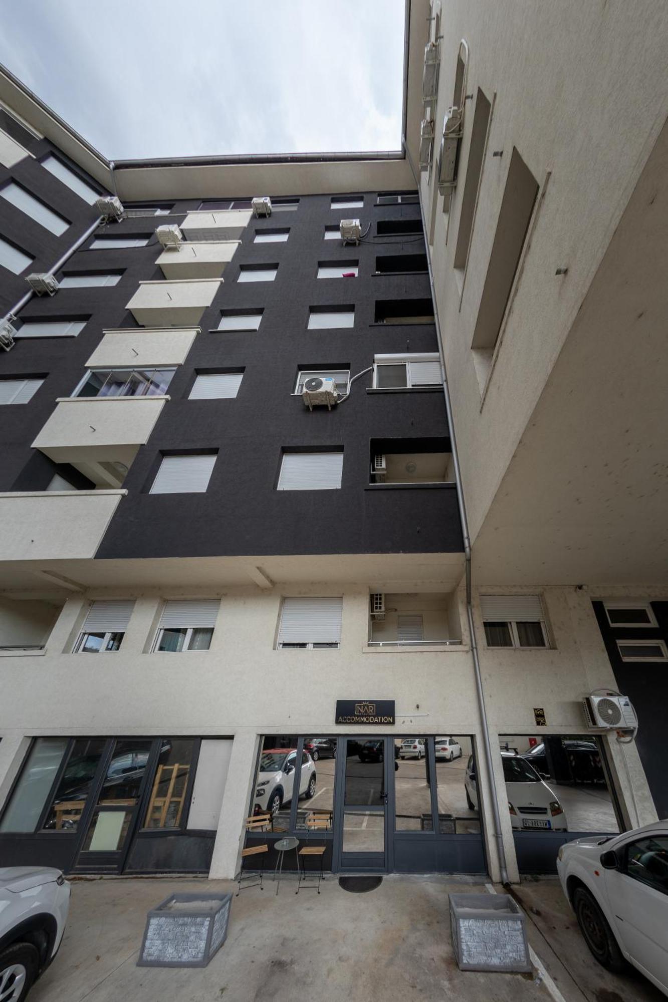 Nar Royalton Accommodation Ni 外观 照片